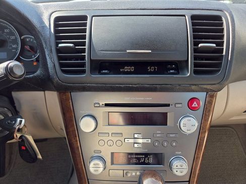 Used 2007 Subaru Outback 3.0R L.L. Bean AWD/4WD image 18