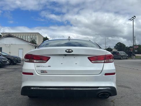 Used 2020 Kia Optima LX FWD image 4