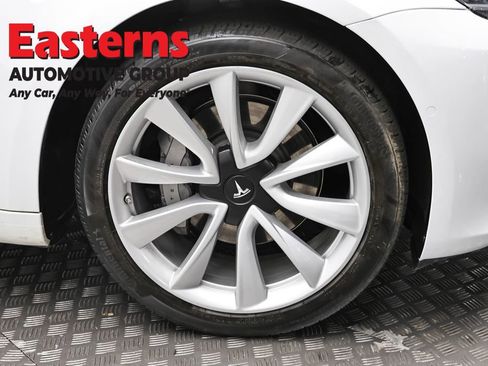 Used 2020 Tesla Model 3 Standard Range Plus RWD image 25