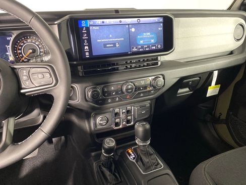 New 2025 Jeep Wrangler Sport S image 25