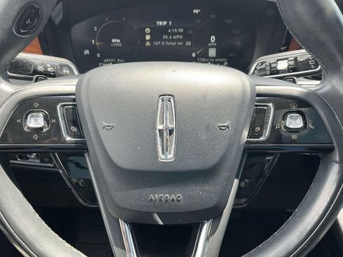 Used 2021 Lincoln Corsair Reserve w/ Equipment Group 201A AWD/4WD image 21