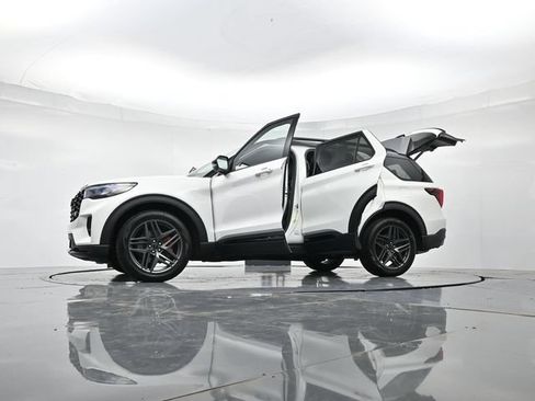 Used 2025 Ford Explorer ST w/ Sun And Sound Package AWD/4WD image 63