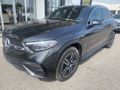 New 2025 Mercedes-Benz GLC 300 4MATIC
