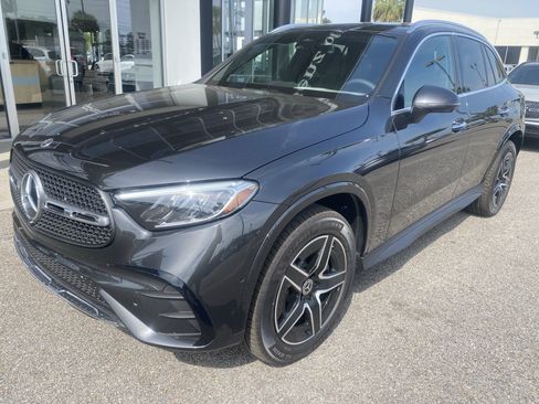 New 2025 Mercedes-Benz GLC 300 4MATIC image 1