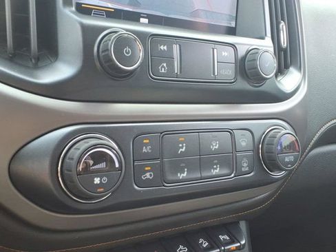 Used 2022 GMC Canyon AT4 AWD/4WD image 13
