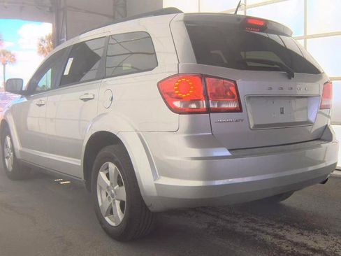 Used 2011 Dodge Journey Express w/ Popular Equipment Group FWD image 6