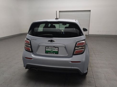 Used 2018 Chevrolet Sonic LT FWD image 7