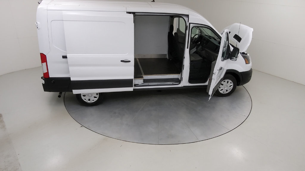 Used 2025 Ford Transit 250 148 Medium Roof RWD image 40