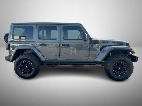 Used 2018 Jeep Wrangler Unlimited Sahara w/ Quick Order Package 24M Moab image 6