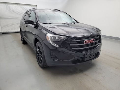 Used 2019 GMC Terrain SLE w/ Driver Convenience Package FWD image 13
