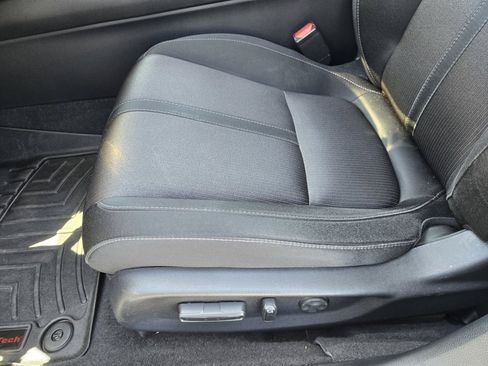 Used 2019 Honda Accord EX image 17