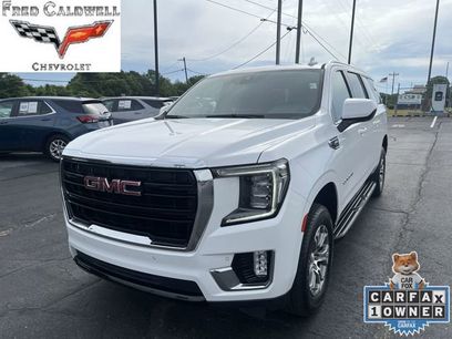 Used 2022 GMC Yukon XL SLE