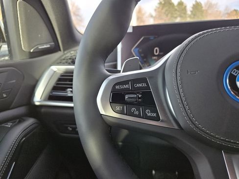 New 2026 BMW X5 xDrive50e w/ M Sport Package image 29