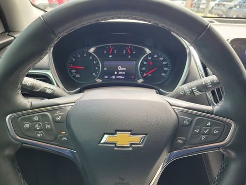 Certified 2024 Chevrolet Equinox LT FWD image 17