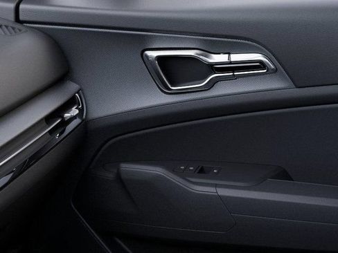 New 2026 Kia Sportage LX FWD image 25