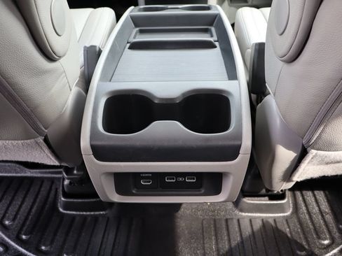 Used 2022 Honda Odyssey Touring image 33