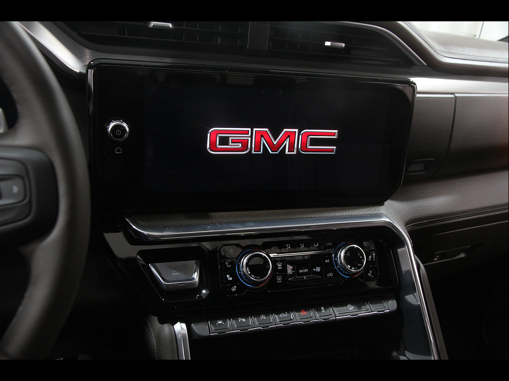 Used 2026 GMC Sierra 1500 Denali AWD/4WD image 11