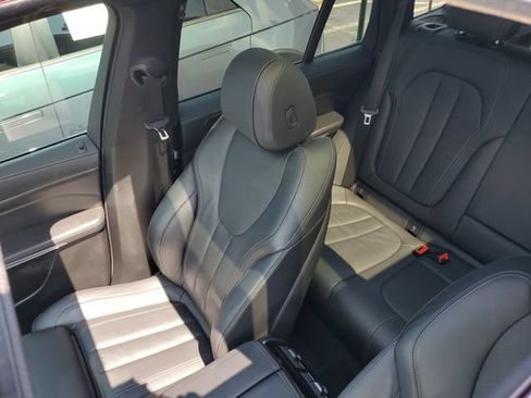 Used 2020 BMW X5 sDrive40i w/ M Sport Package RWD image 38