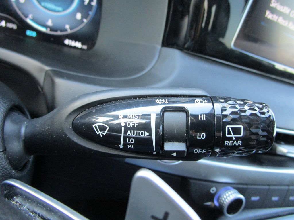Used 2024 Hyundai Palisade Limited FWD image 39