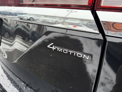 New 2026 Volkswagen Atlas SE image 8