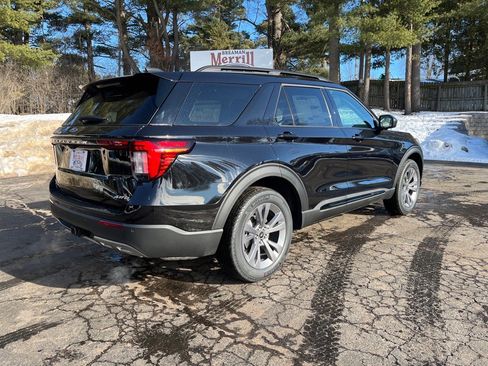 New 2026 Ford Explorer Active w/ Active Comfort Package AWD/4WD image 6