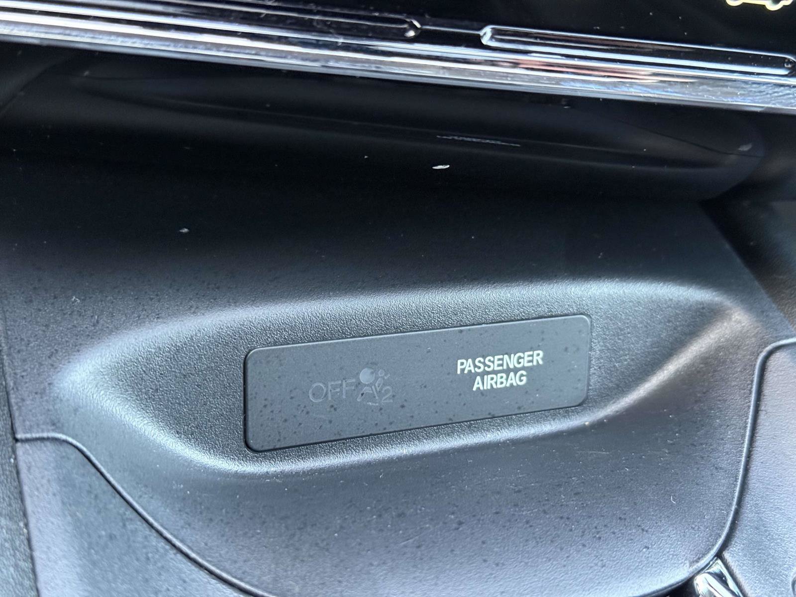 Used 2020 Honda HR-V Touring image 21