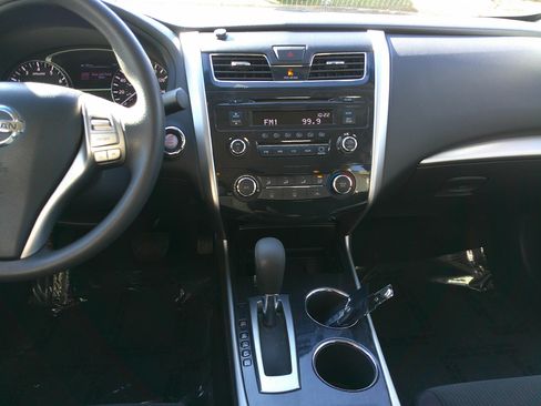 Used 2013 Nissan Altima 2.5 S image 33