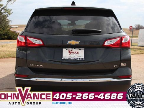 Used 2020 Chevrolet Equinox LT w/ Driver Convenience Package image 7