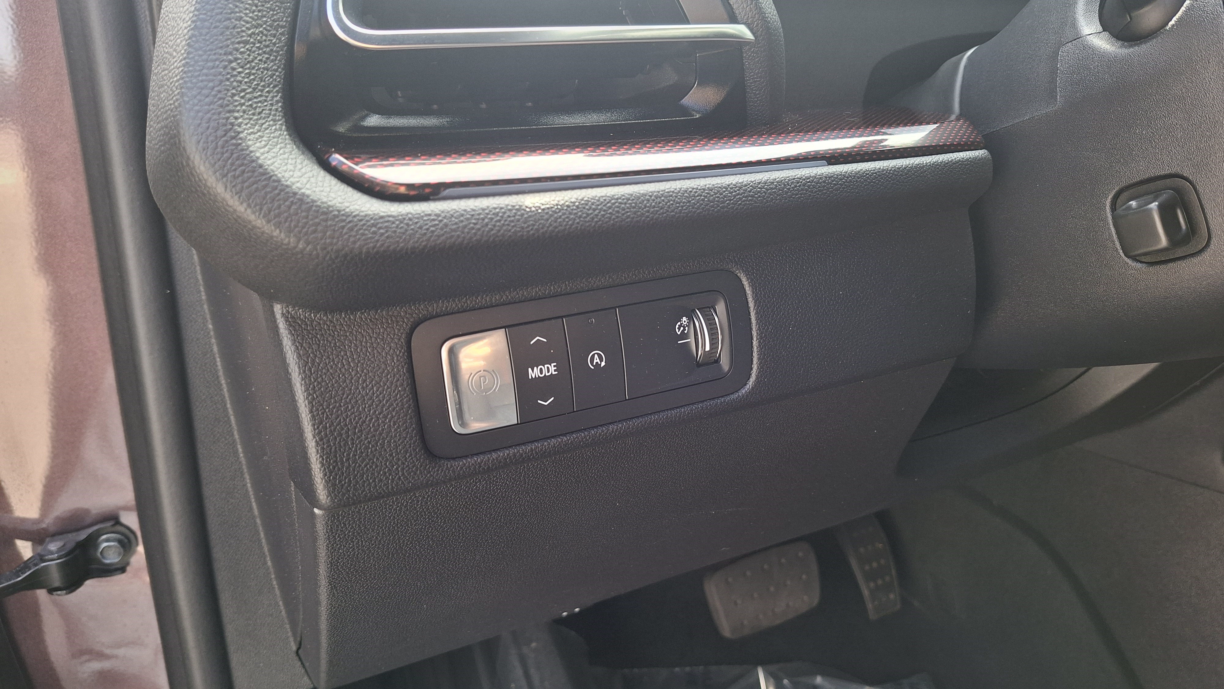 Used 2024 Chevrolet Traverse RS w/ LPO, Floor Liner Package FWD image 10