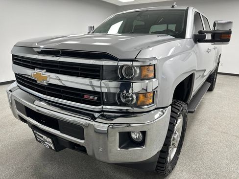 Used 2016 Chevrolet Silverado 2500 LTZ w/ Duramax Plus Package AWD/4WD image 5