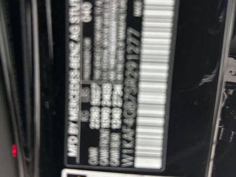 Used 2025 Mercedes-Benz C 300 Sedan image 32