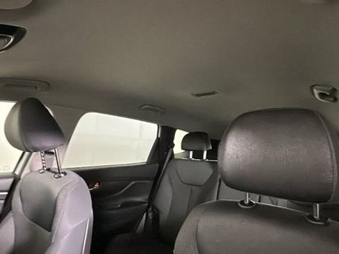 Certified 2023 Hyundai Santa Fe SE AWD/4WD image 12