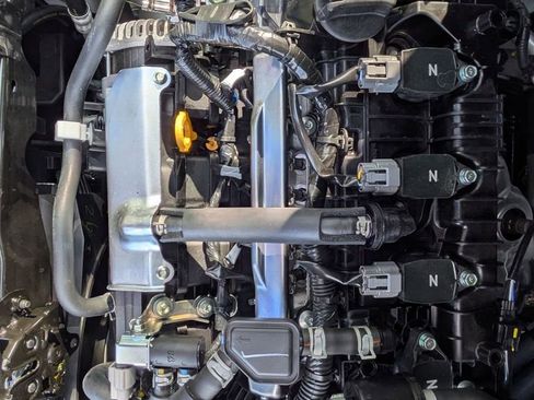 New 2025 Nissan Versa SV w/ Trunk Package image 31