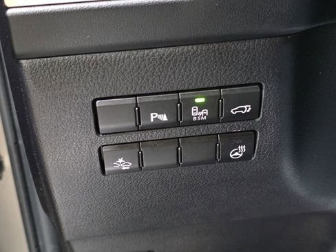 Used 2016 Lexus NX 300h AWD w/ Luxury Package image 25