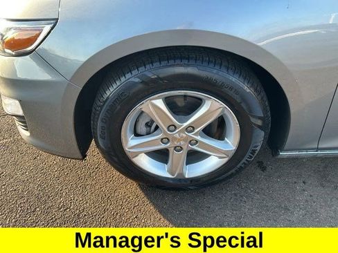 Used 2024 Chevrolet Malibu LT FWD image 39