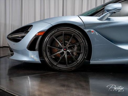 Used 2018 McLaren 720S Luxury RWD image 26
