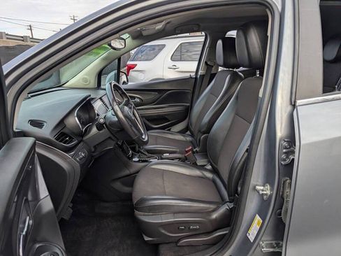Used 2019 Buick Encore Preferred AWD/4WD image 9
