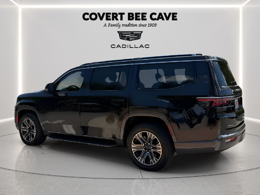 Used 2022 Jeep Wagoneer Series III w/ Flexible Seating Group AWD/4WD image 10
