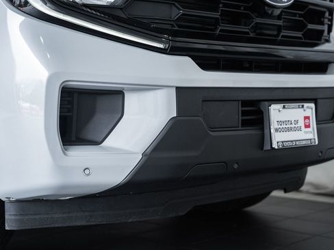 Used 2025 Ford Expedition Max Active image 16