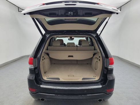 Used 2019 Jeep Grand Cherokee Overland RWD image 29