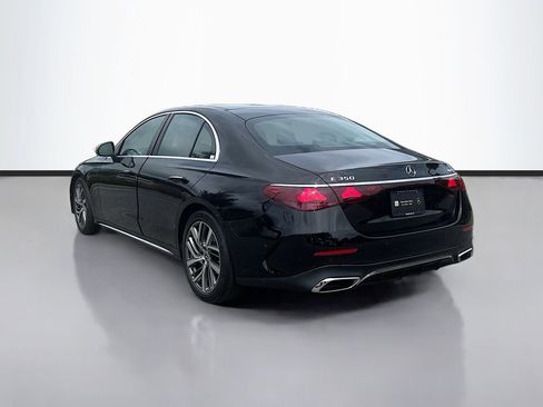 Used 2024 Mercedes-Benz E 350 4MATIC Sedan image 5
