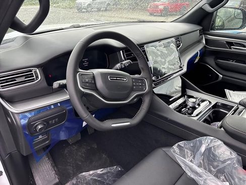New 2026 Jeep Grand Wagoneer Limited image 16