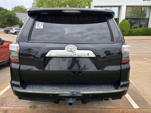 Used 2020 Toyota 4Runner Limited AWD/4WD image 6