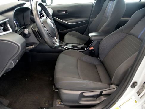 Used 2020 Toyota Corolla SE image 15