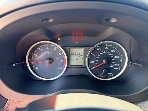 Used 2014 Subaru Crosstrek 2.0i Premium w/ Popular Package #2 image 13