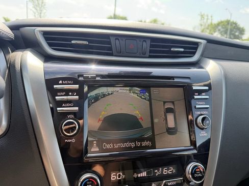Used 2024 Nissan Murano Platinum AWD/4WD image 16