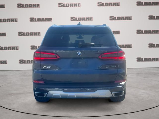 Used 2019 BMW X5 xDrive40i w/ Premium Package 2 AWD/4WD image 4