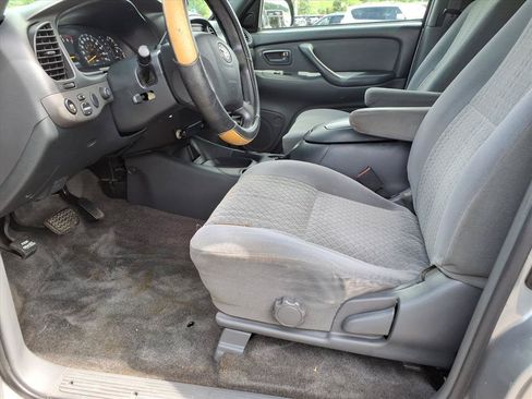 Used 2004 Toyota Tundra SR5 AWD/4WD image 8
