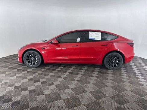 Used 2021 Tesla Model 3 Standard Range Plus image 10