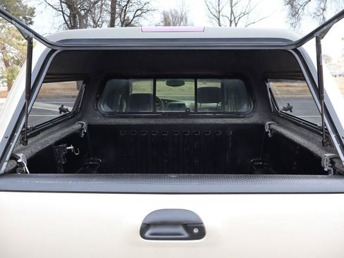 Used 2004 Ford Explorer Sport Trac XLT image 14